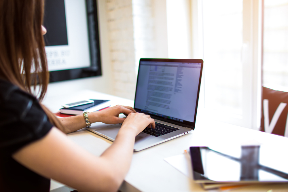 Company Profile Writing Services in Dubai, UAE